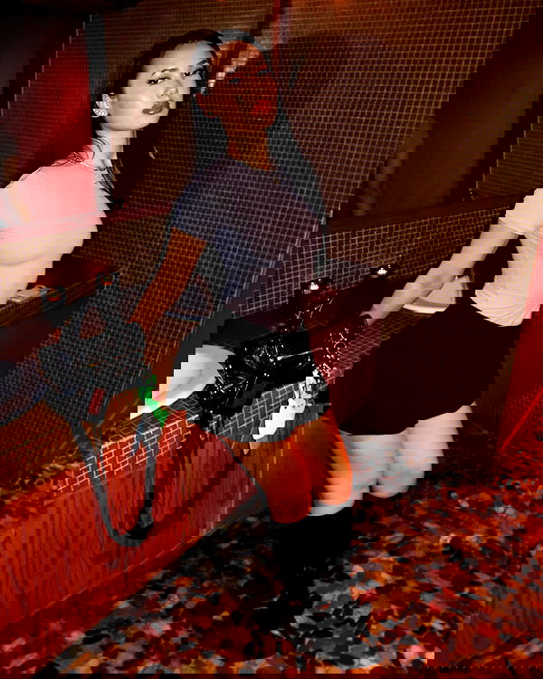 victoriarawlings image ~ Altpins