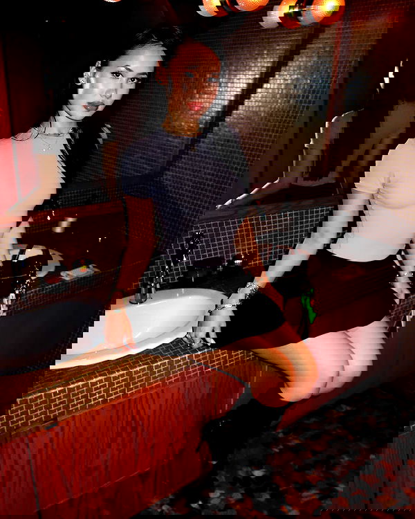 victoriarawlings image ~ Altpins