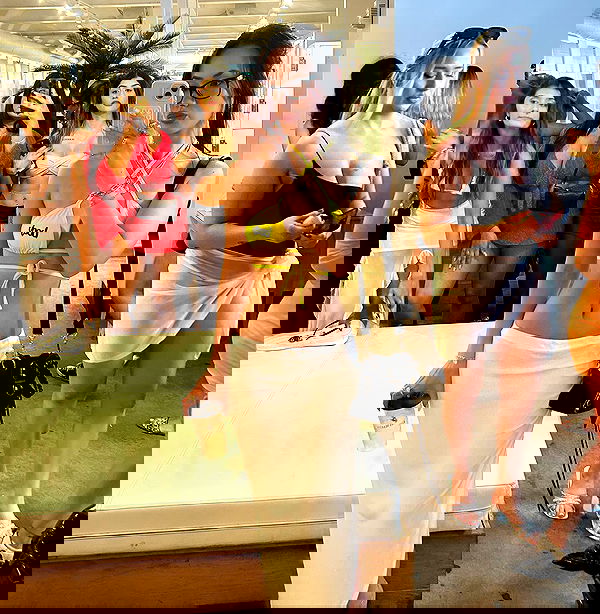 victoriarawlings image ~ Altpins