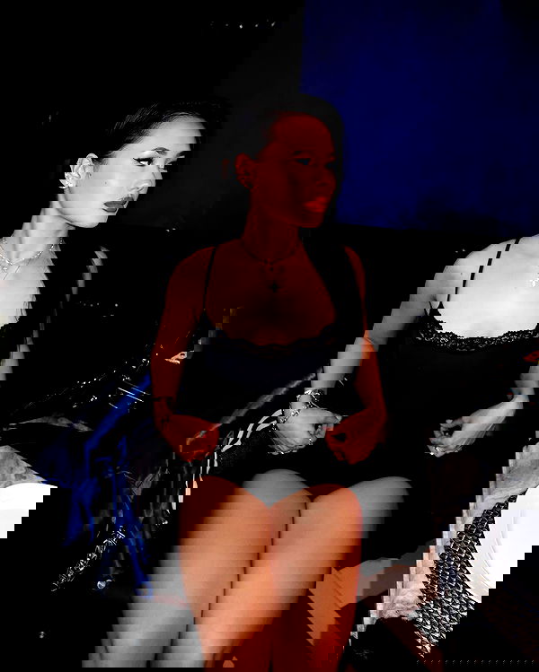 victoriarawlings image ~ Altpins