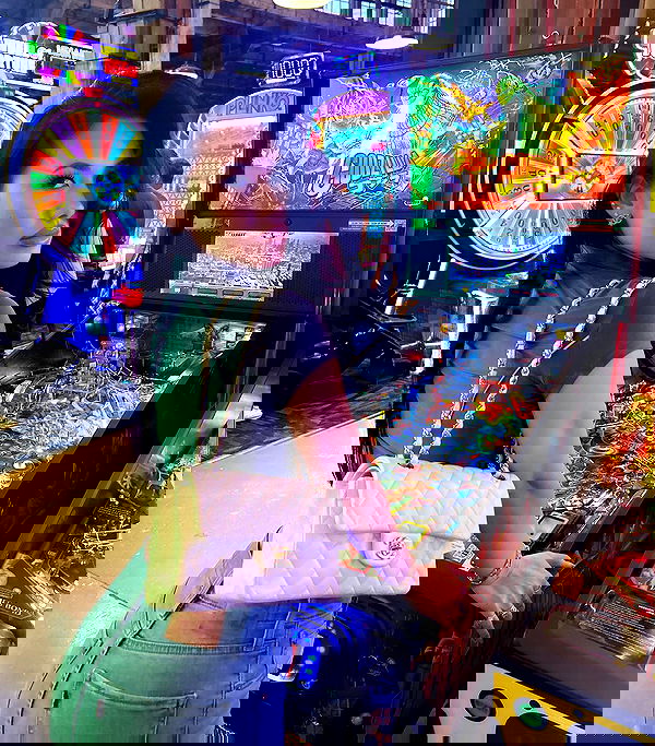 victoriarawlings image ~ Altpins