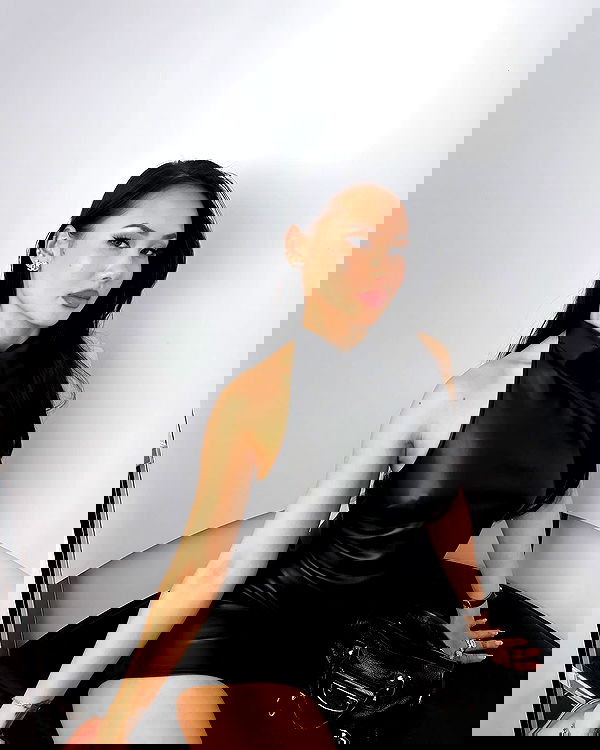 victoriarawlings image ~ Altpins