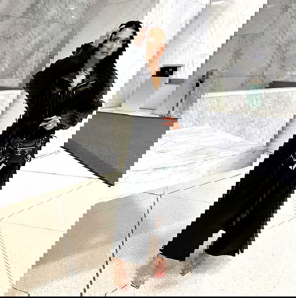 victoriarawlings image ~ Altpins