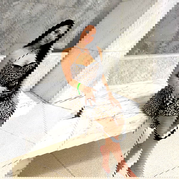 victoriarawlings image ~ Altpins