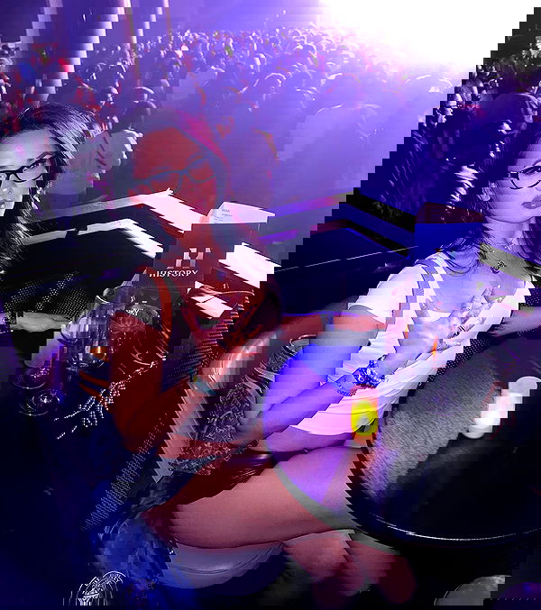 victoriarawlings image ~ Altpins