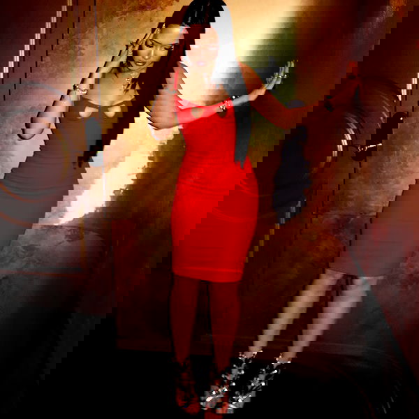 victoriarawlings image ~ Altpins