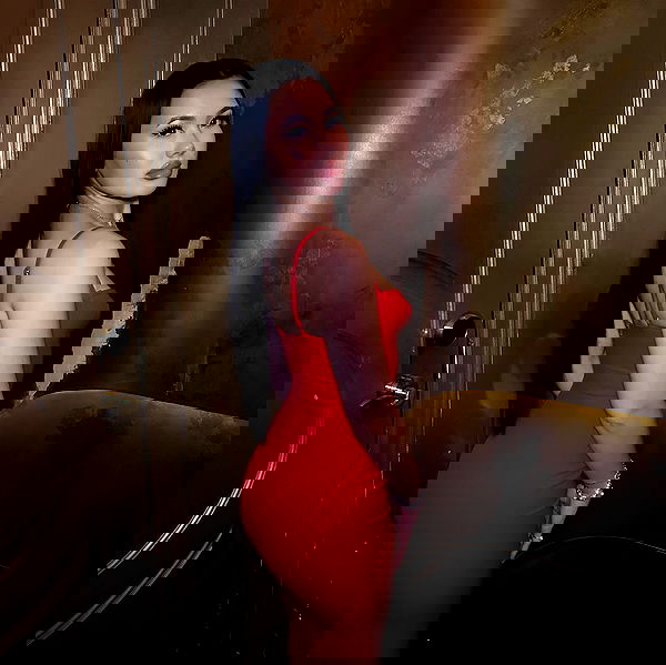 victoriarawlings image ~ Altpins