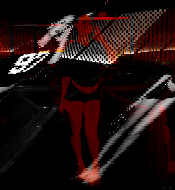 victoriarawlings image ~ Altpins