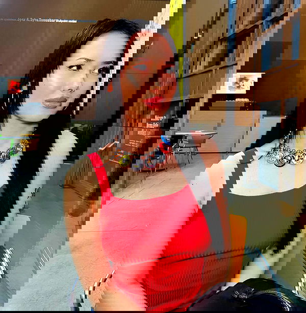 victoriarawlings image ~ Altpins