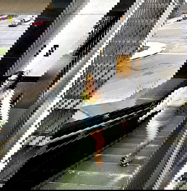 victoriarawlings image ~ Altpins