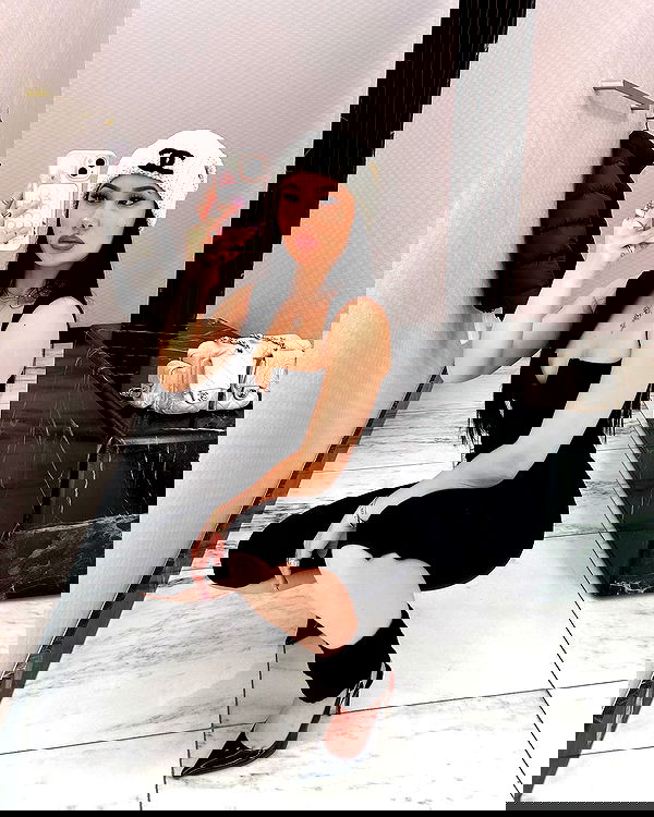 victoriarawlings image ~ Altpins