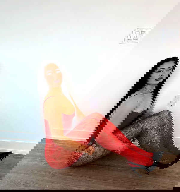 victoriarawlings image ~ Altpins