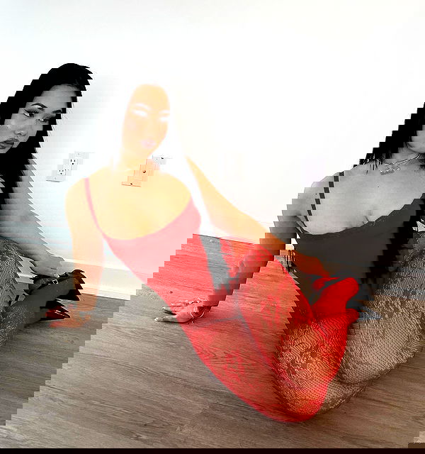 victoriarawlings image ~ Altpins