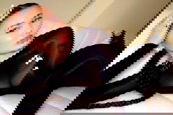 victoriarawlings image ~ Altpins