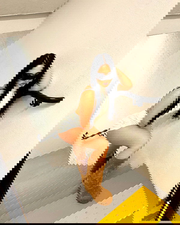 victoriarawlings image ~ Altpins