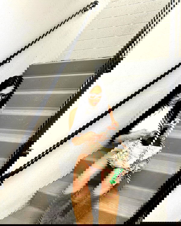 victoriarawlings image ~ Altpins