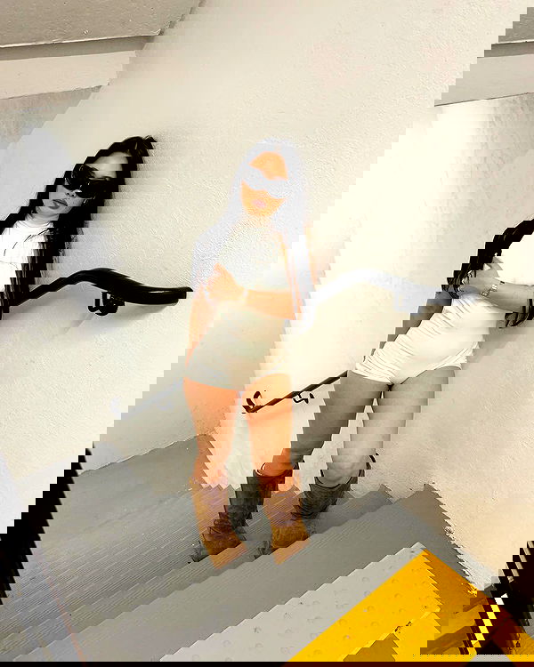 victoriarawlings image ~ Altpins