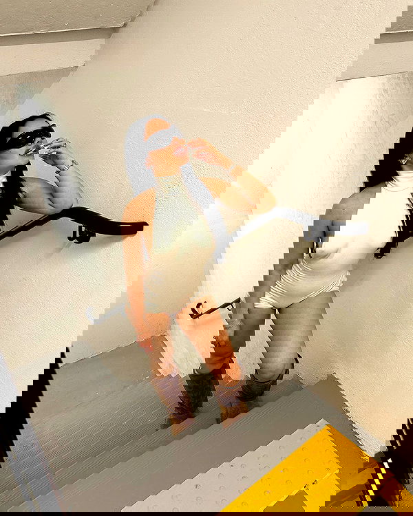 victoriarawlings image ~ Altpins