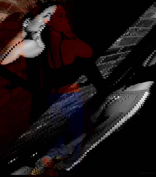 victoriarawlings image ~ Altpins