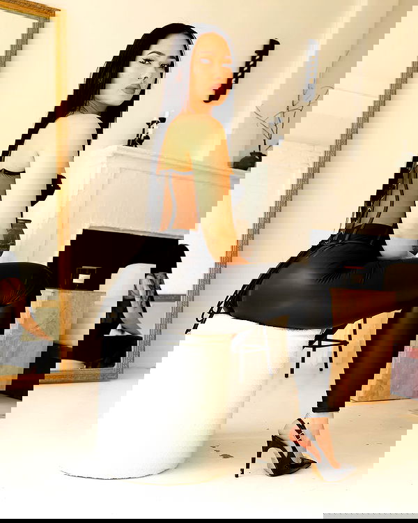 victoriarawlings image ~ Altpins