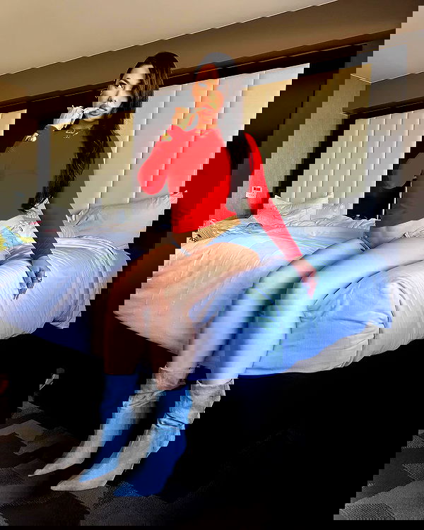 victoriarawlings image ~ Altpins