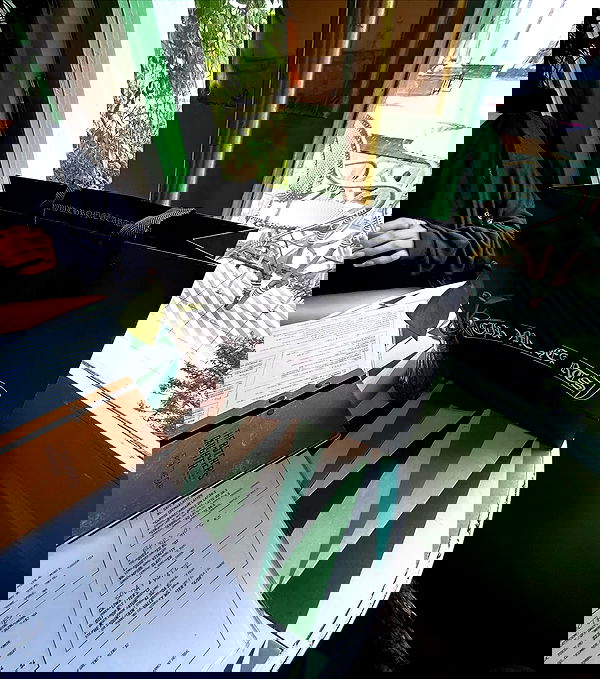 victoriarawlings image ~ Altpins