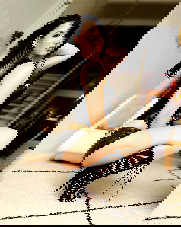 victoriarawlings image ~ Altpins