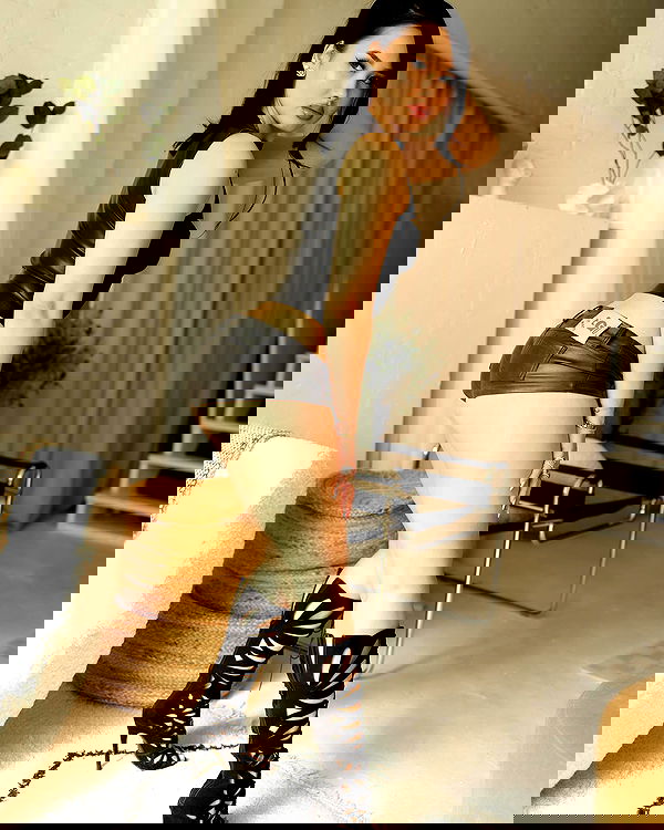 victoriarawlings image ~ Altpins