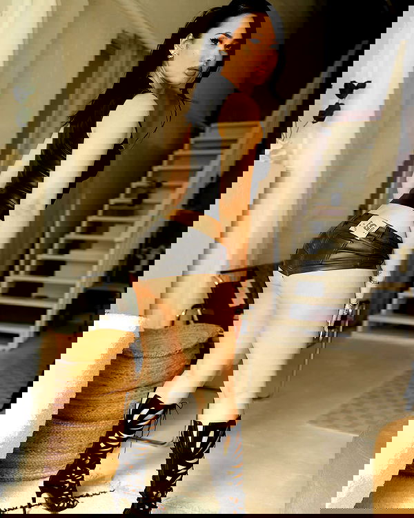 victoriarawlings image ~ Altpins