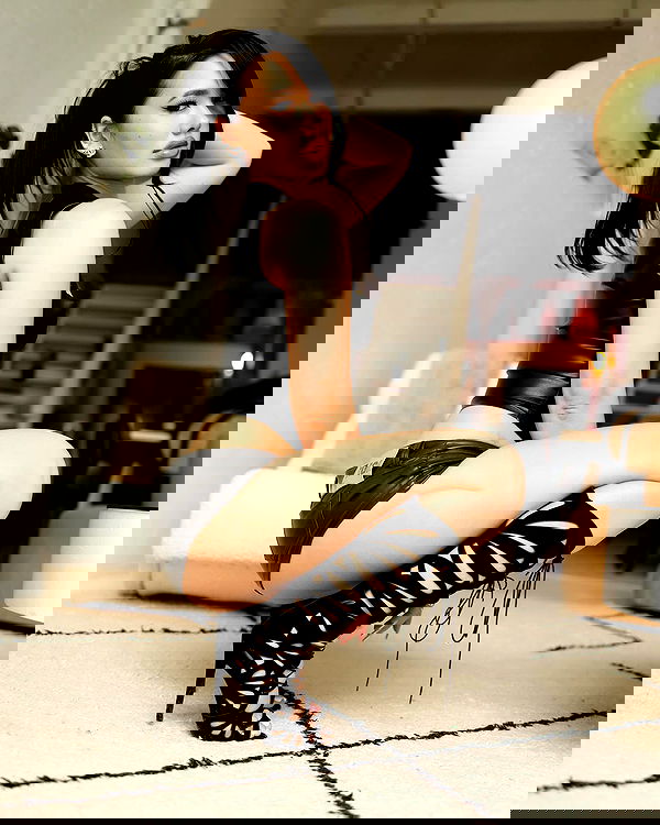 victoriarawlings image ~ Altpins