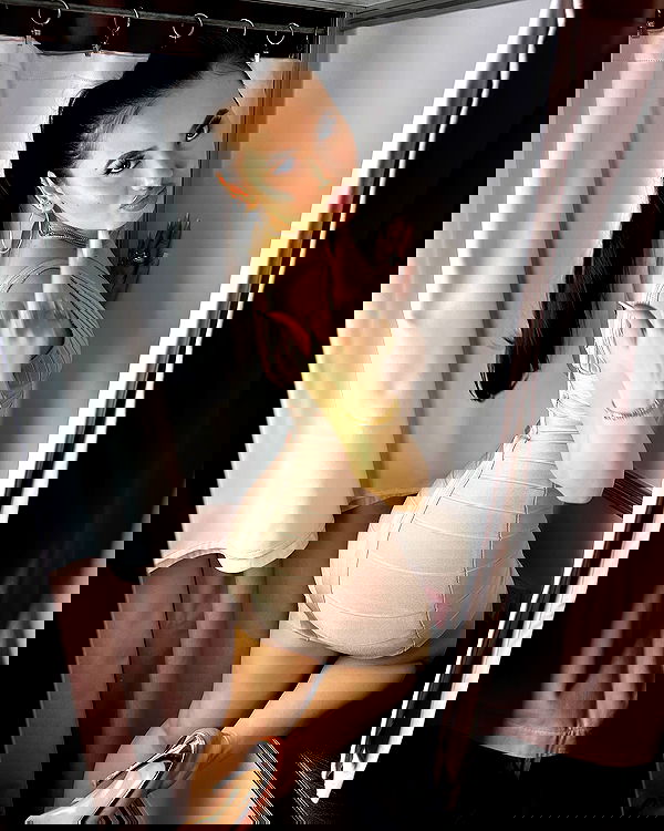 victoriarawlings image ~ Altpins