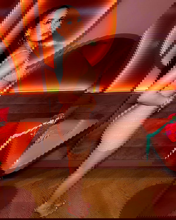 victoriarawlings image ~ Altpins