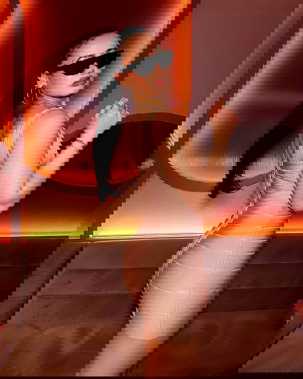 victoriarawlings image ~ Altpins