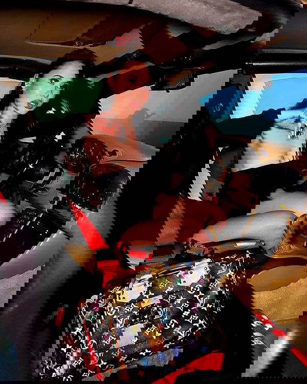 victoriarawlings image ~ Altpins