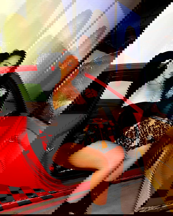 victoriarawlings image ~ Altpins