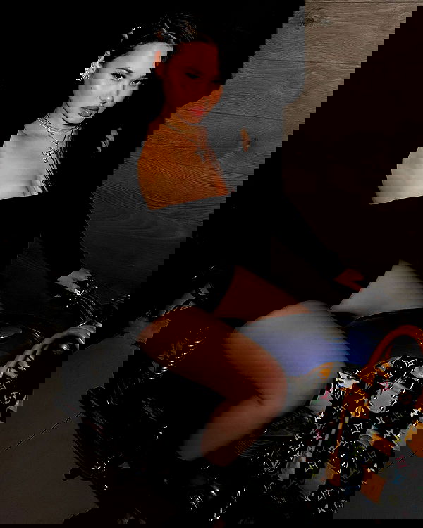 victoriarawlings image ~ Altpins