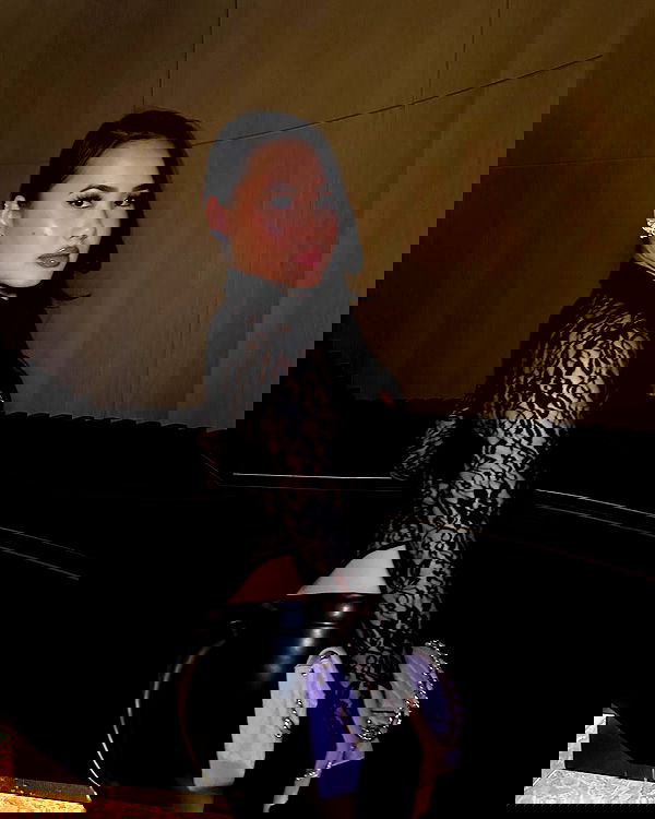 victoriarawlings image ~ Altpins