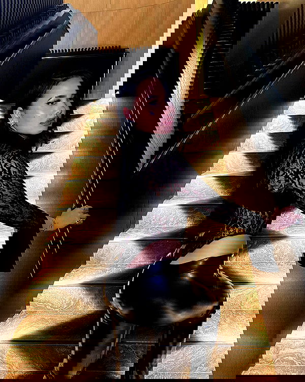 victoriarawlings image ~ Altpins