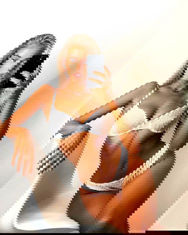 victoriaturnerr image ~ Altpins