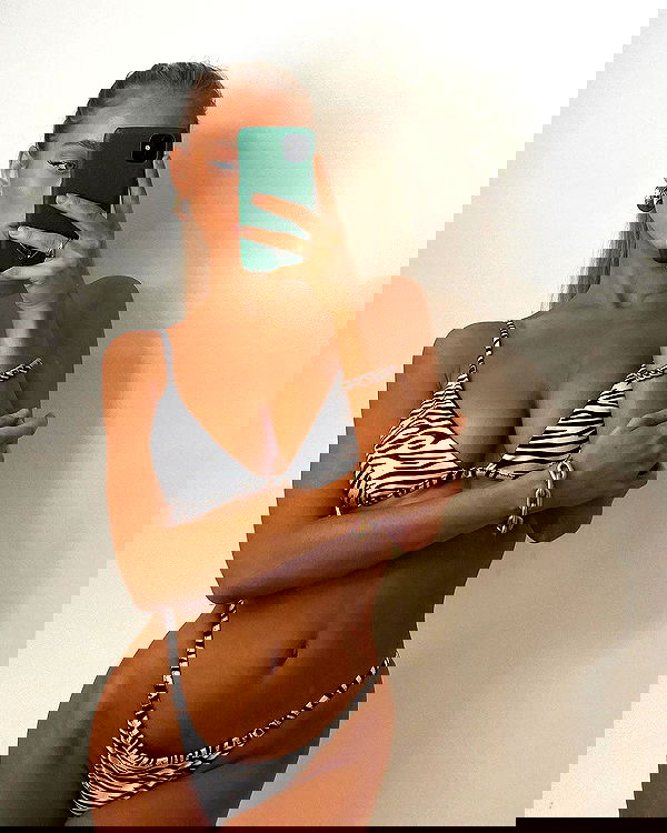 victoriaturnerr image ~ Altpins