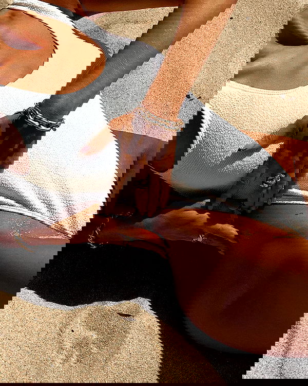 victoriaturnerr image ~ Altpins