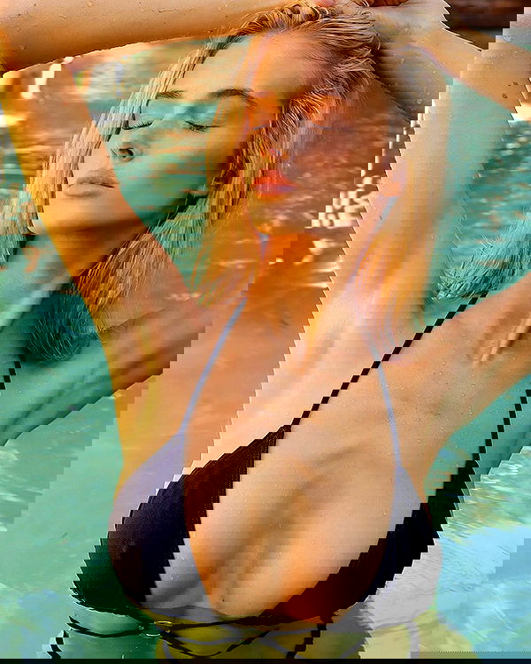 victoriaturnerr image ~ Altpins