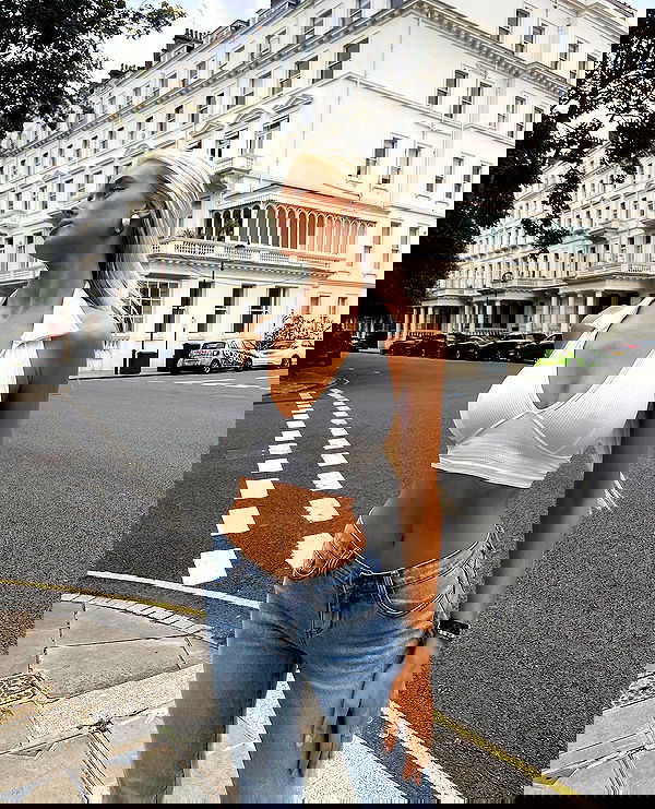 victoriaturnerr image ~ Altpins