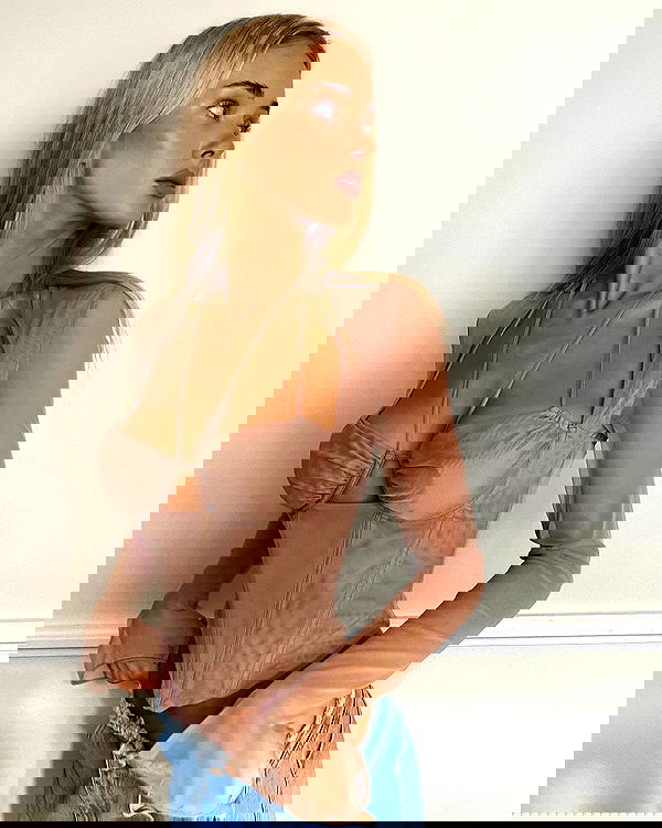 victoriaturnerr image ~ Altpins