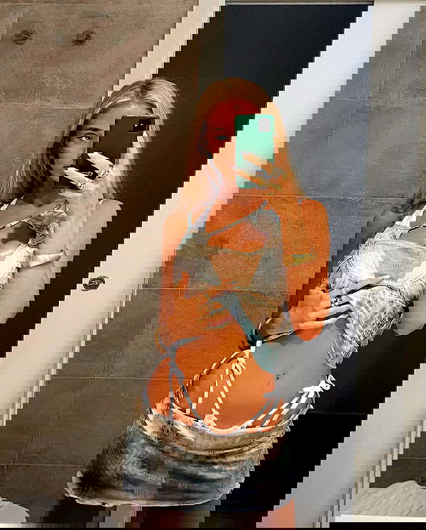 victoriaturnerr image ~ Altpins