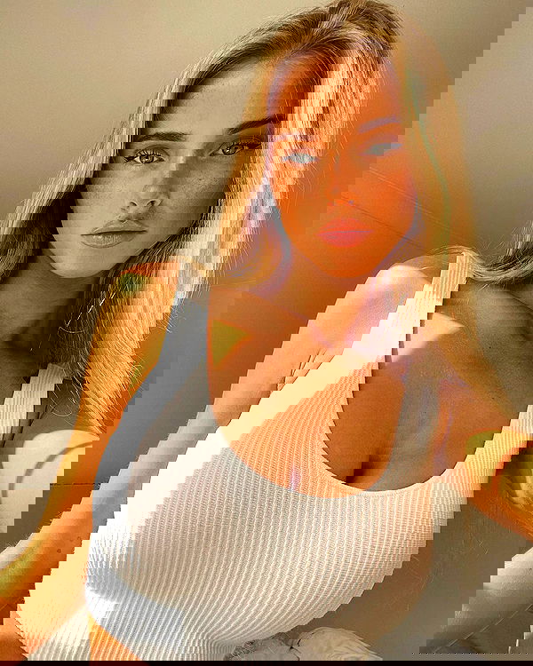 victoriaturnerr image ~ Altpins