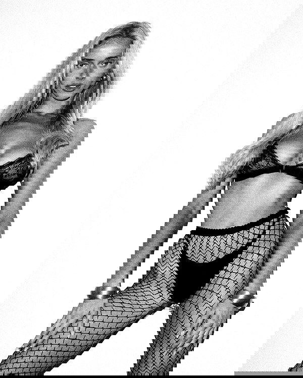 victoriaturnerr image ~ Altpins