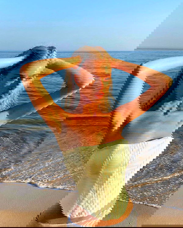 victoriaturnerr image ~ Altpins