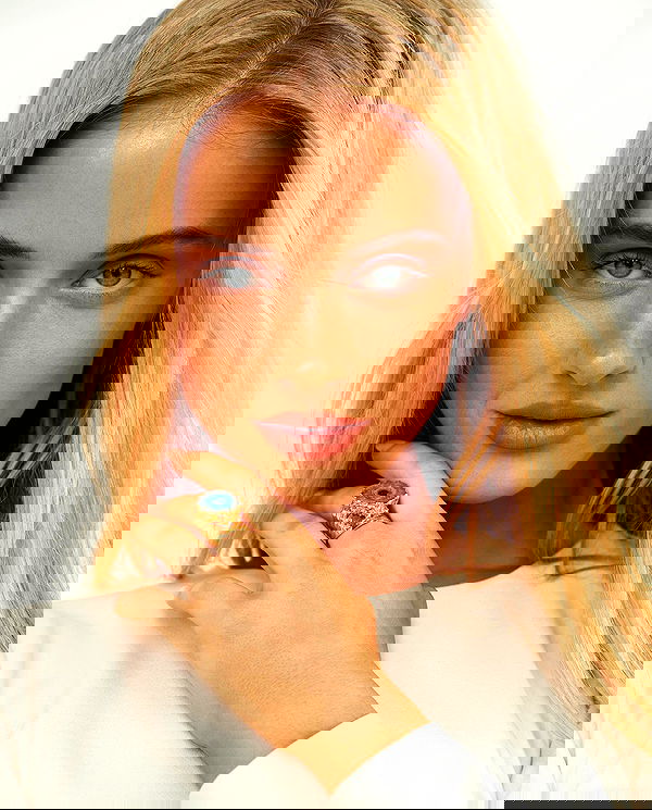 victoriaturnerr image ~ Altpins