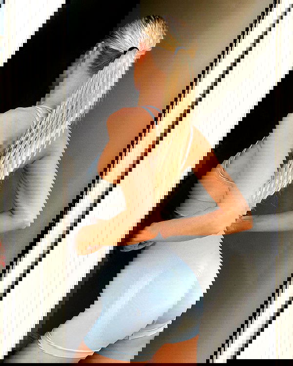 victoriaturnerr image ~ Altpins